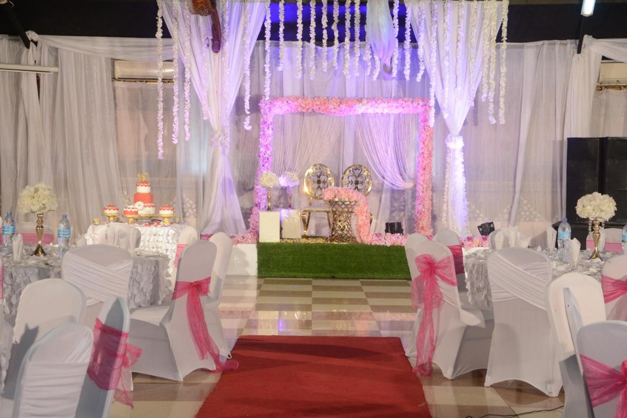 Urban Rose Hotel & Apartments Νταρ ες Σαλάμ Εξωτερικό φωτογραφία